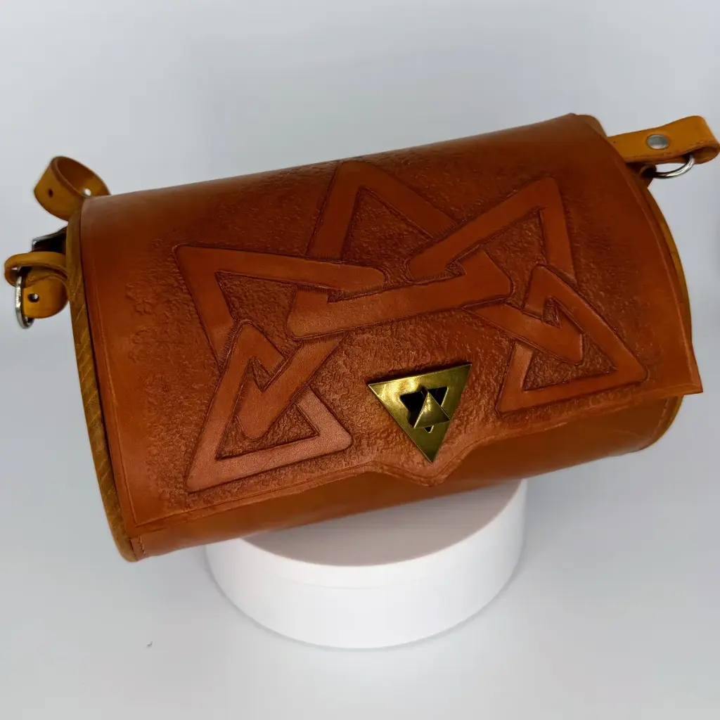 Sac triange cuir et bois